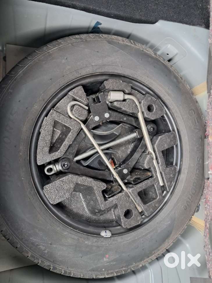 Tata Punch Creative Amt, 2022, Petrol