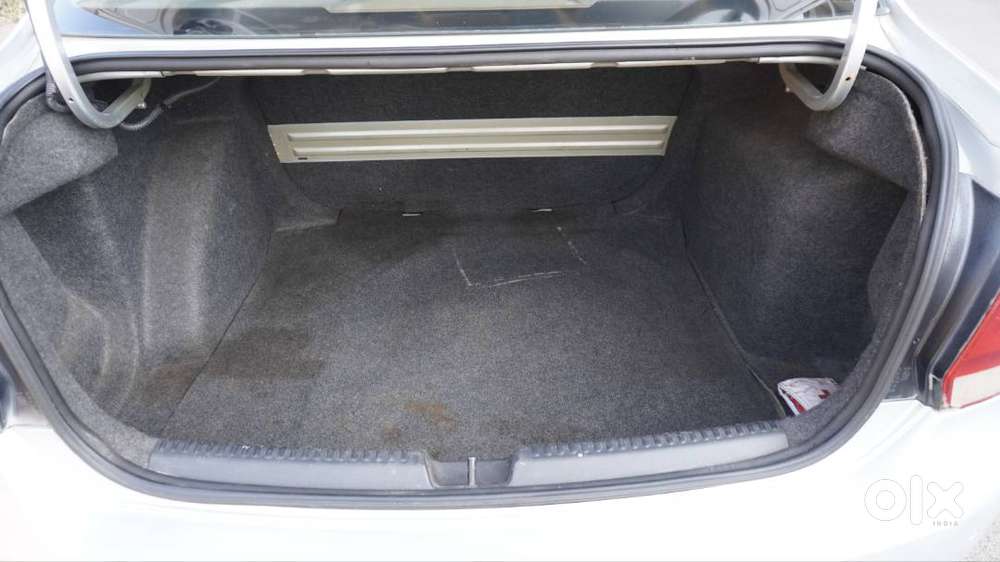 Vw Vento Highline Plus 2013 Diesel  Top Model