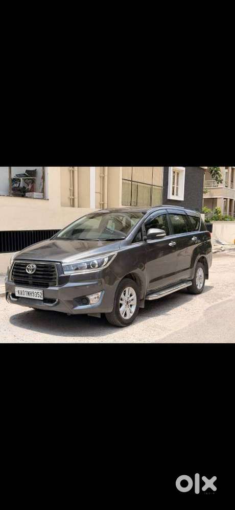 Toyota Innova Crysta 2.4 V, 2017, Diesel