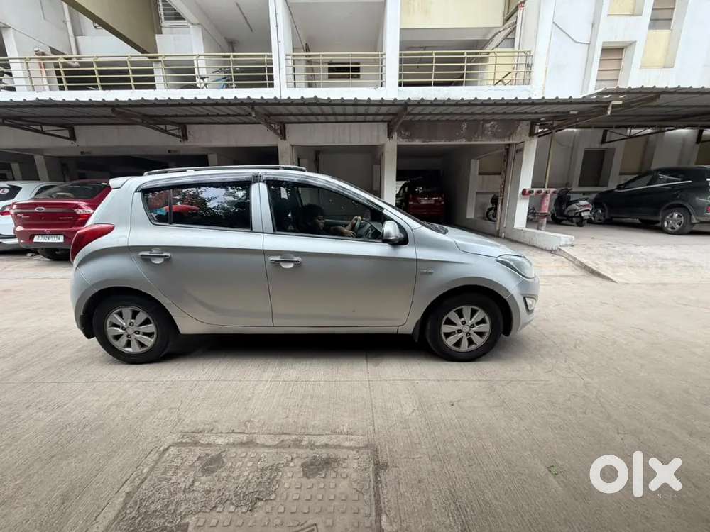 Hyundai I20 2012 Cng & Hybrids 95000 Km Driven