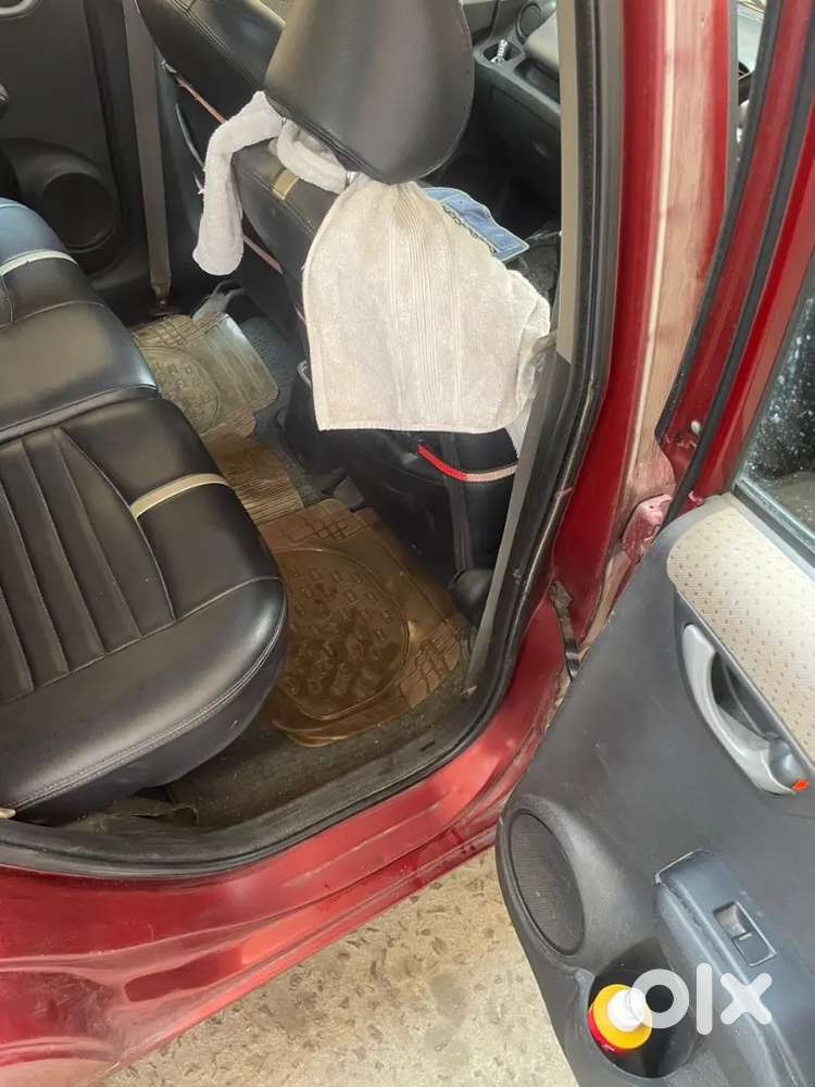 Excellent Condition Running Car, Still Gives Mileage 15.5 To 16 Km