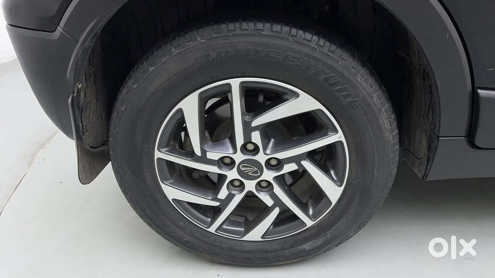 Mahindra Xuv300 W8 Option, 2022, Petrol