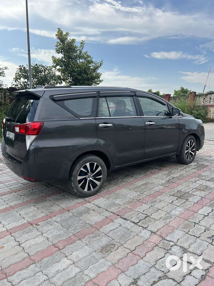 Toyota Innova Crysta G 7 Str, 2023, Diesel