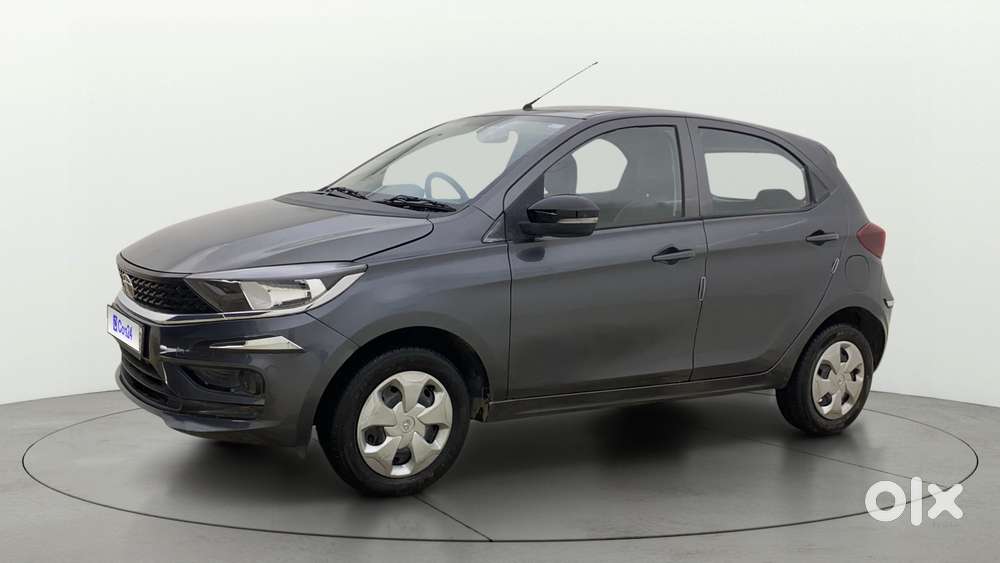 Tata Tiago 1.2 Revotron Xt Option, 2023, Petrol