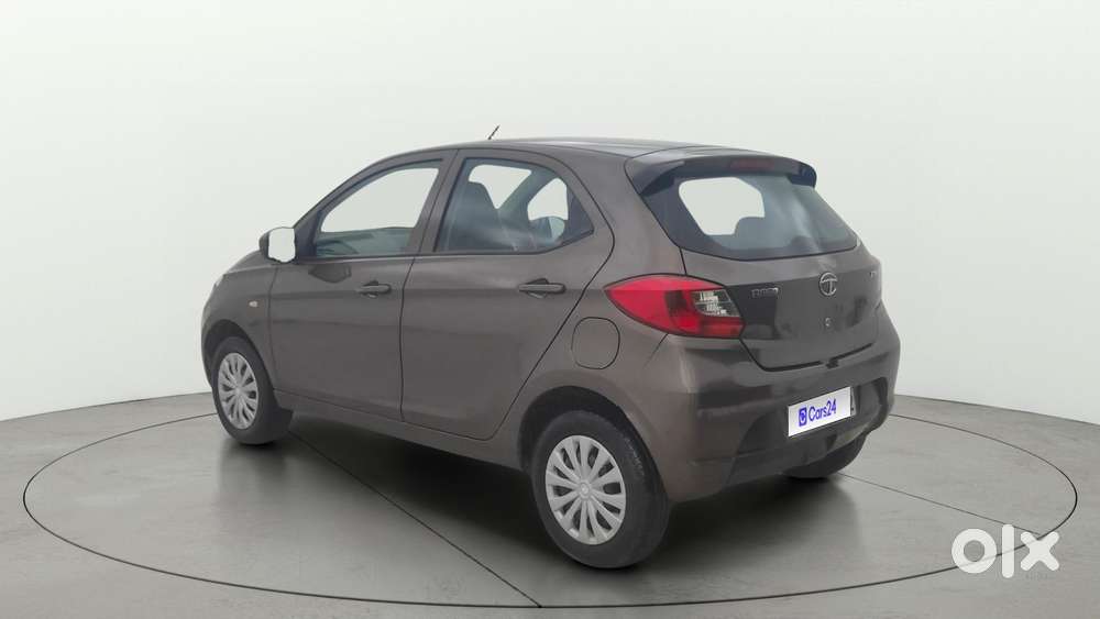 Tata Tiago 1.2 Revotron Xza, 2018, Petrol