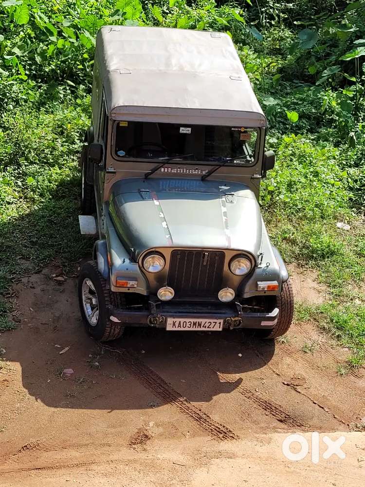 Thar Crde 4x4ac (army Officers Vehicle)