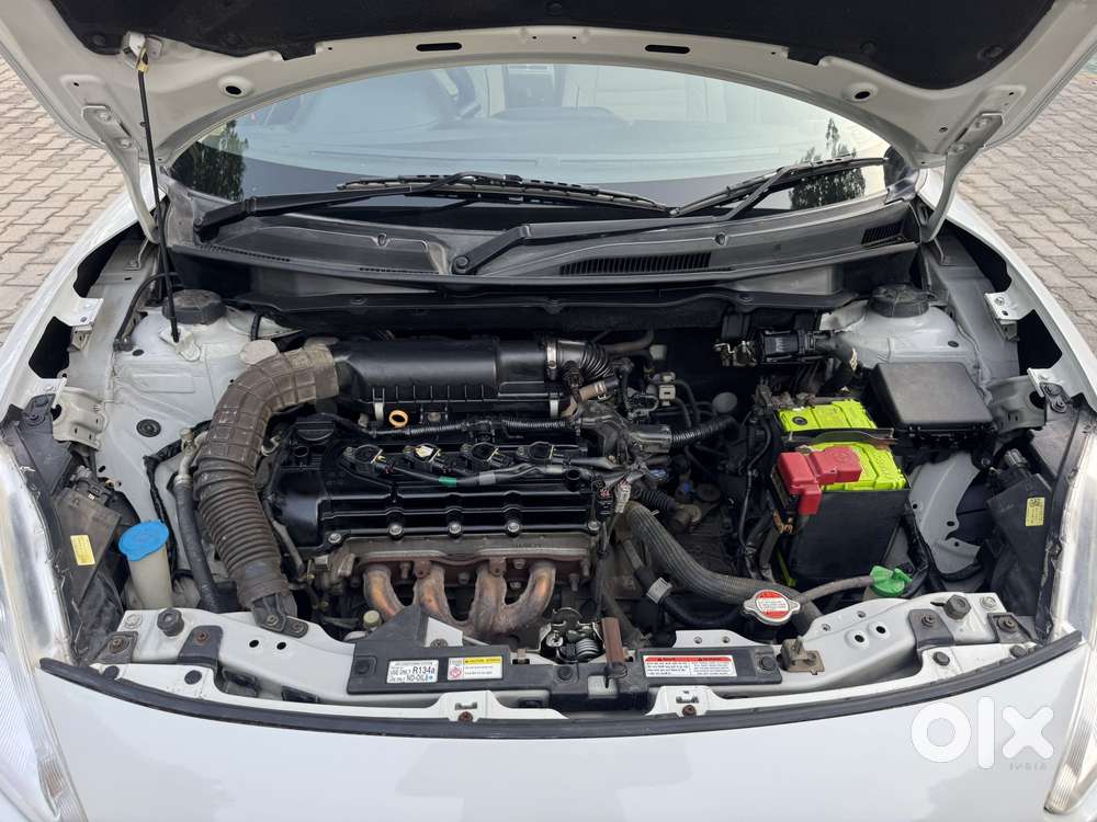 Maruti Suzuki Dzire 1.2 Vxi, 2017, Petrol