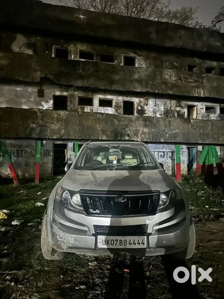 Mahindra Xuv500 2013 Diesel 165000 Km Driven
