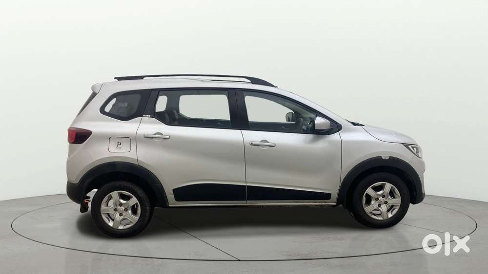 Renault Triber Rxz, 2019, Petrol
