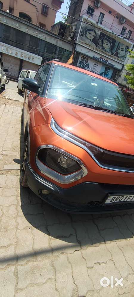 Tata Punch 1.2 Revotron Creative Amt Dual Tone, 2023, Petrol
