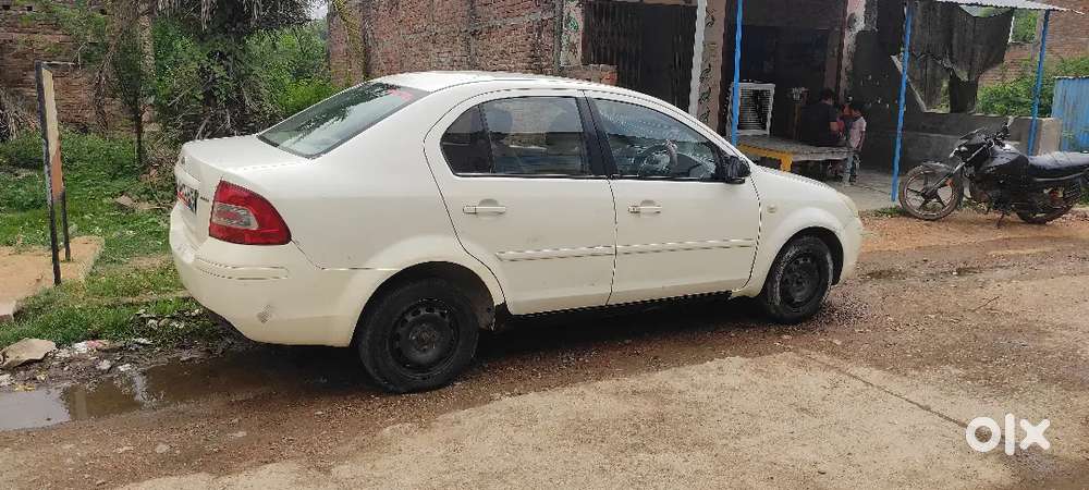 Ford Fiesta Classic 2012 Lxi