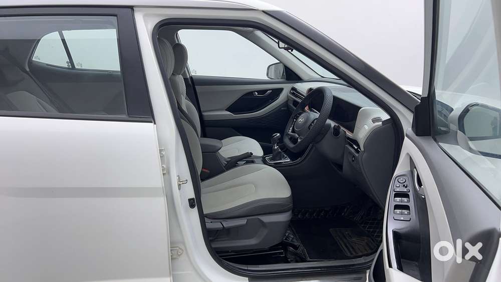 Hyundai Creta Sx Tech Mt, 2024, Petrol