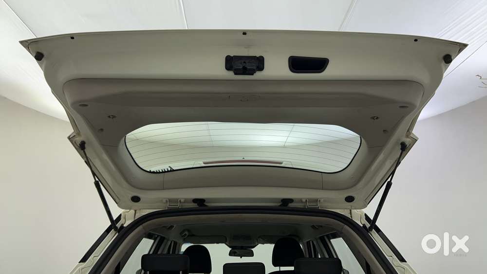 Mahindra Xuv300 W8 Amt Optional Diesel, 2020, Petrol