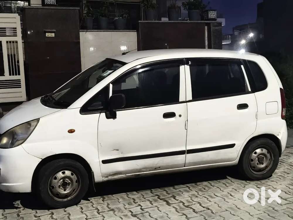 Maruti Suzuki Estilo Lxi 2010