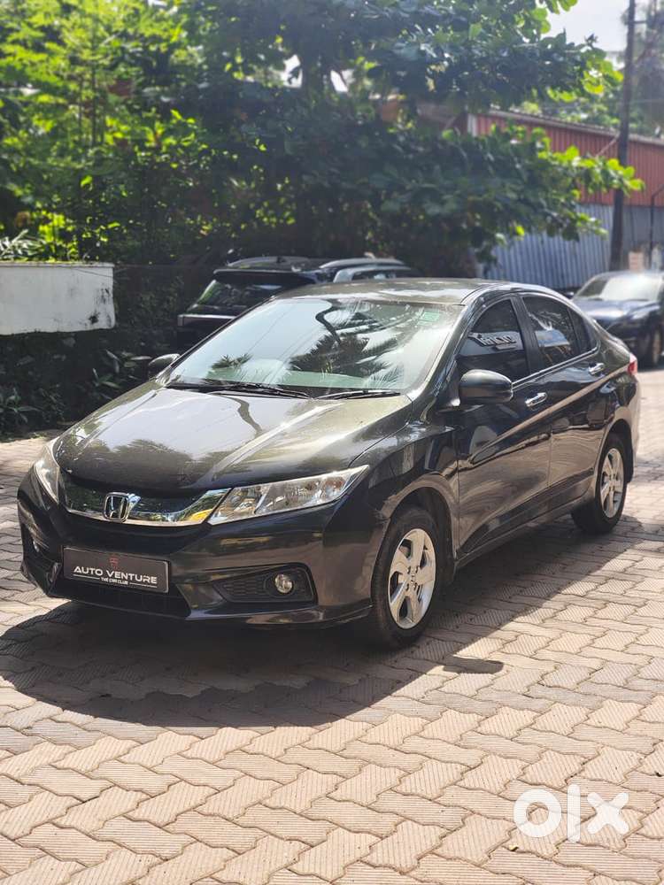 Honda City V Mt, 2015, Petrol