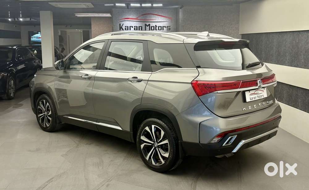 Mg Hector Plus Sharp Pro 1.5 Turbo Petrol Cvt 7 Str, 2023, Petrol