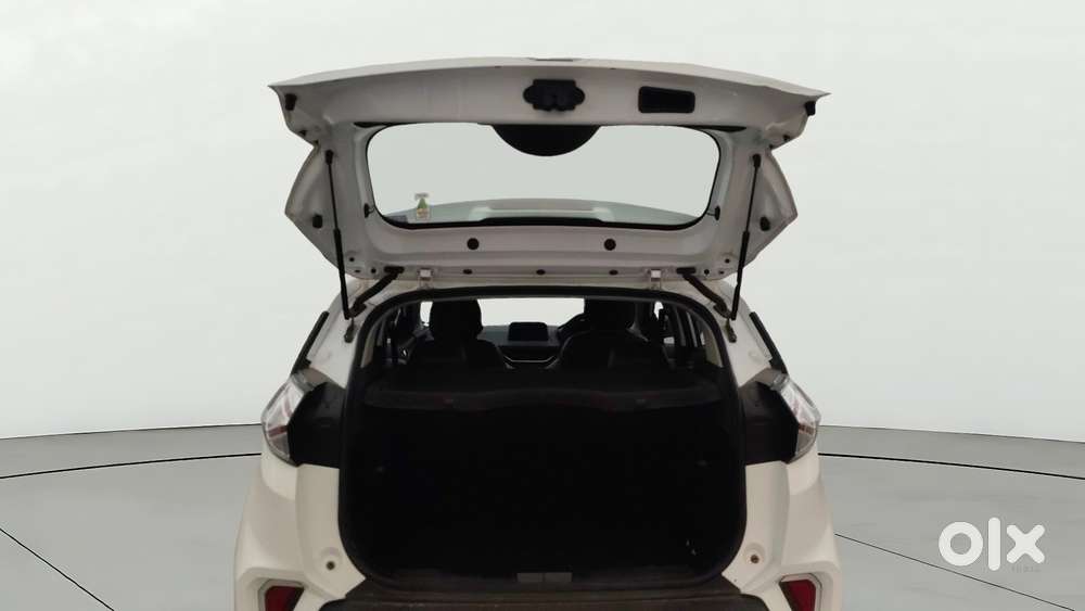 Tata Nexon 1.2 Revotron Xz Plus, 2023, Petrol