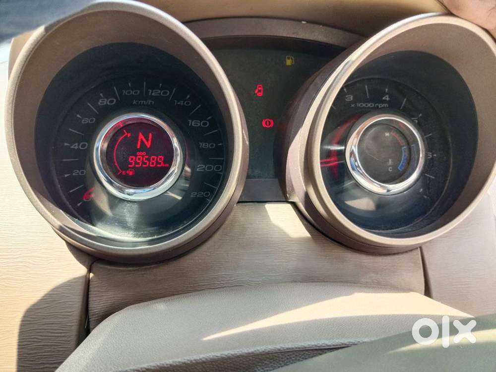 Mahindra Xuv500 W8, 2014, Diesel