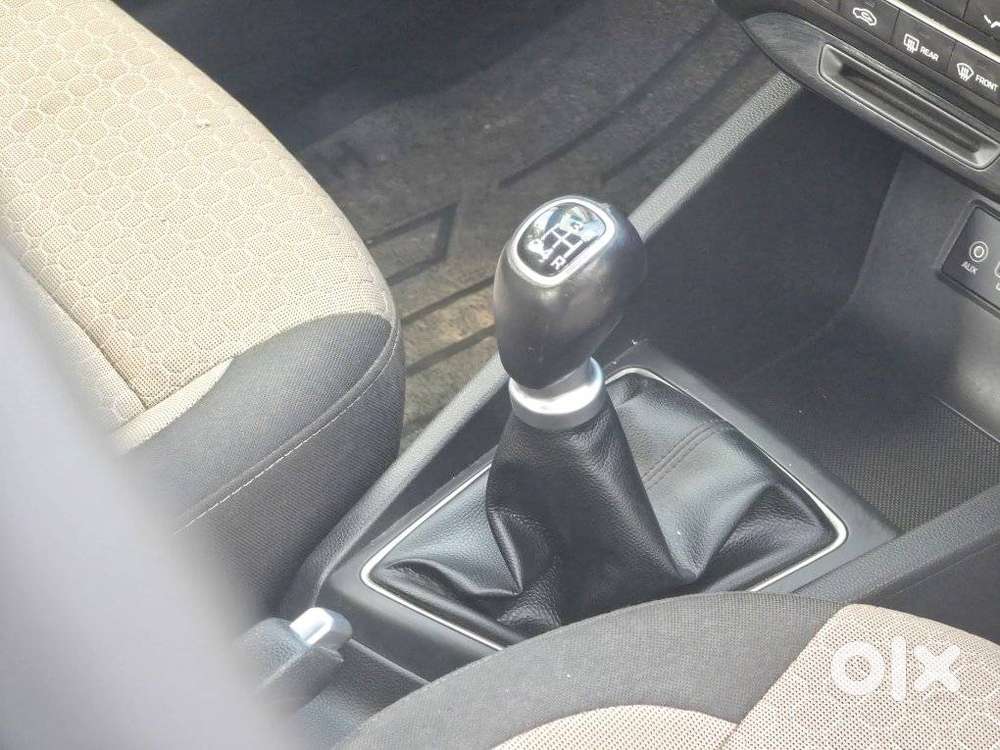 Hyundai I20 Asta (o) 1.2 Mt, 2017, Petrol