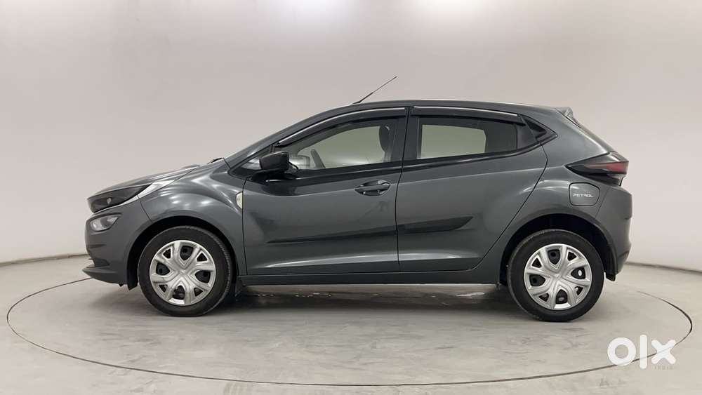 Tata Altroz 1.2 Xt, 2023, Petrol