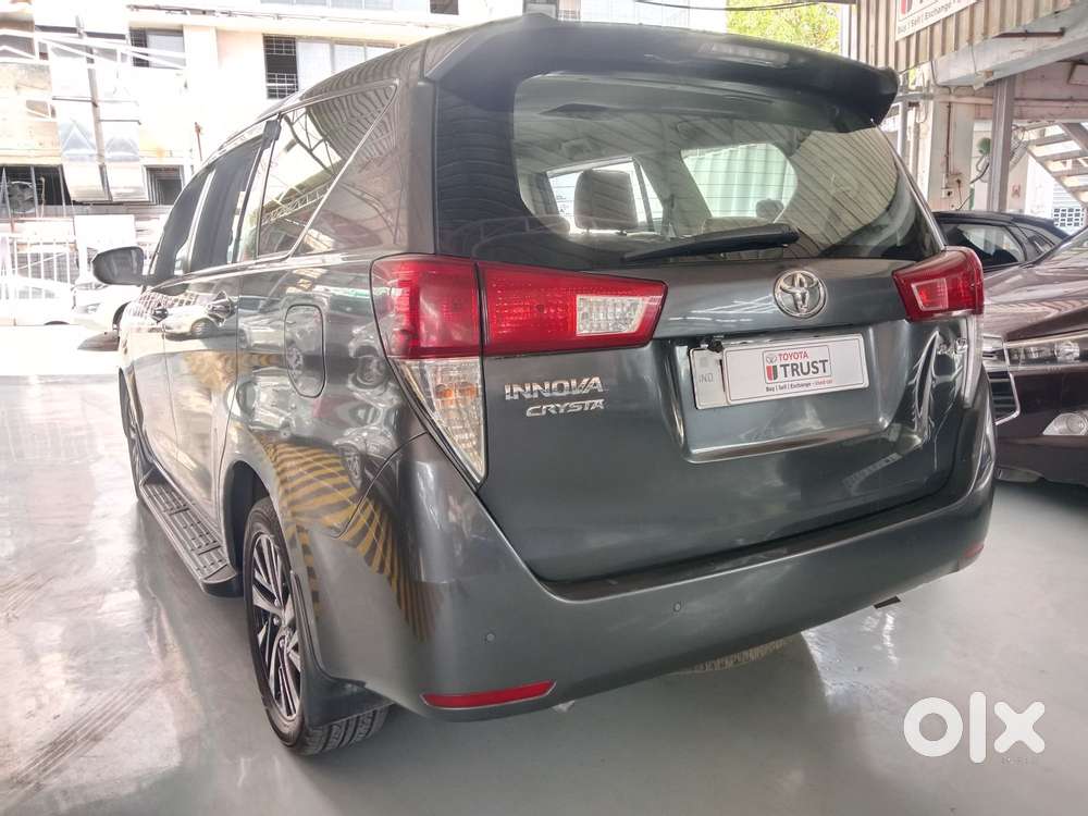 Toyota Innova Crysta 2.7 Zx At, 2022, Diesel