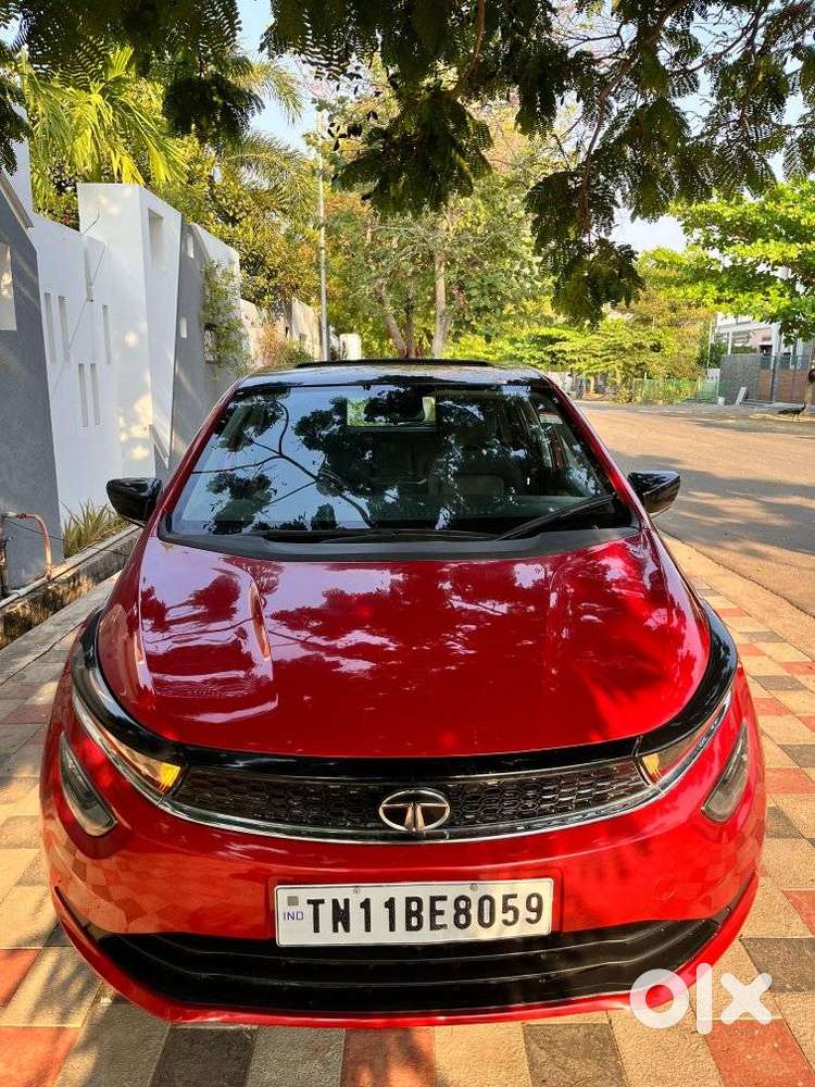 Tata Altroz, 2023, Petrol