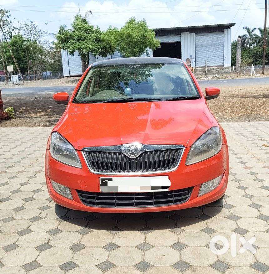 Skoda Rapid 2013-2016 1.5 Tdi At Ambition With Alloy Wheel, 2015, Di..
