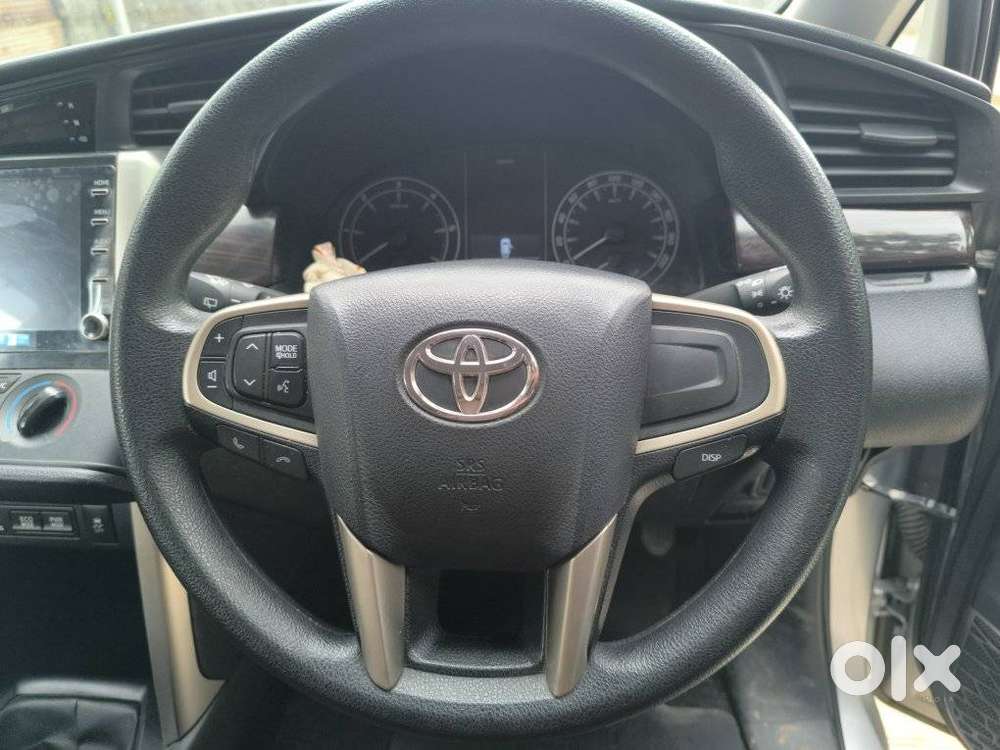 Toyota Innova Crysta 2.4 G Mt, 2024, Diesel