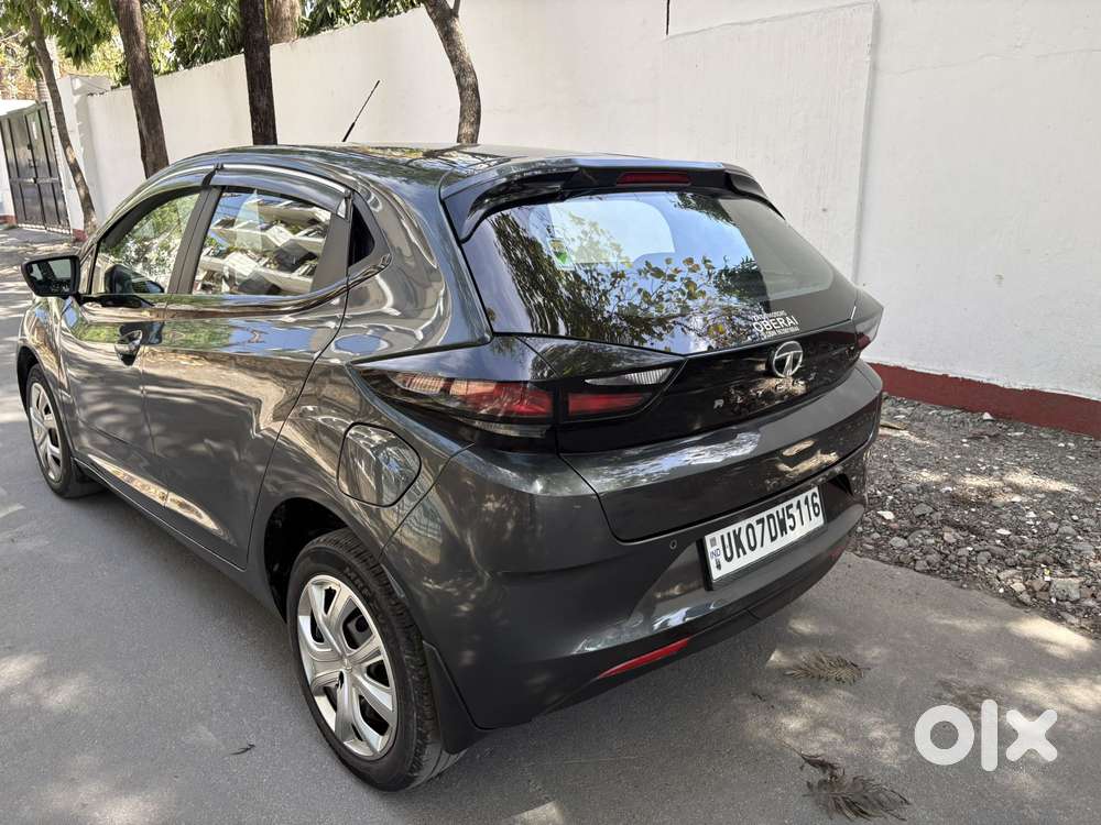Tata Altroz 1.2 Xm Plus, 2021, Petrol