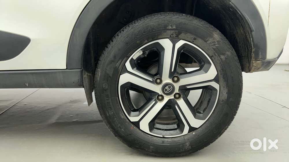 Tata Nexon 1.2 Revotron Xz Plus, 2023, Petrol