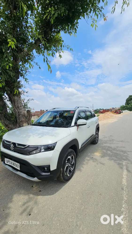 Maruti Suzuki Brezza 2023 Lxi Smart Hybrid