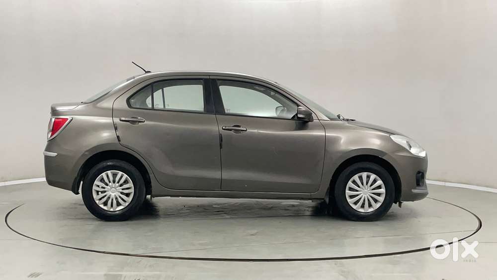 Maruti Suzuki Dzire 1.2 Vxi, 2018, Petrol