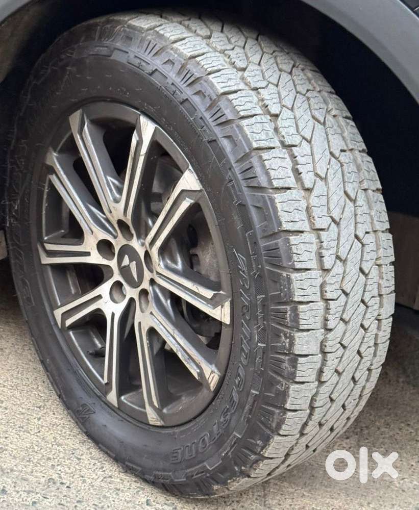 Mahindra Xuv700 2.2 Ax 7 Diesel At Str, 2022, Diesel