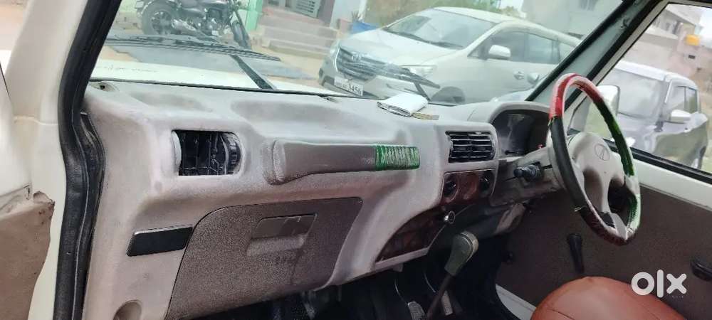 Mahindra Bolero Pik-up 2015 Diesel 220000 Km Driven
