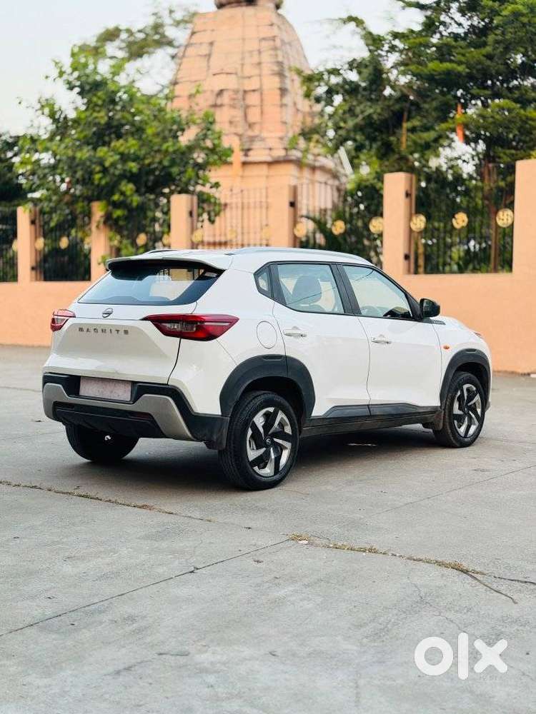Nissan Magnite 1.0 Xe, 2024, Cng & Hybrids