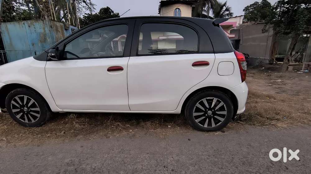 Toyota Etios Liva 2019 Life Time Tax