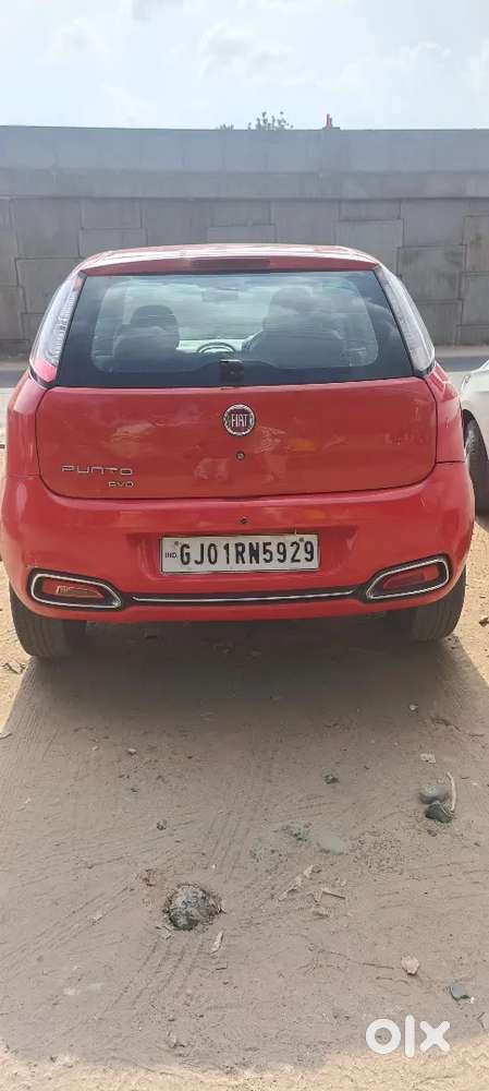 Fiat Punto Emotion 2016 Manual