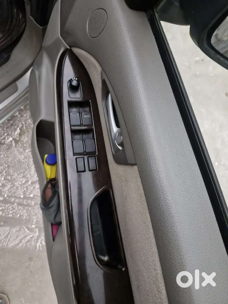 Maruti Suzuki Sx4 2011 Petrol Third-owner