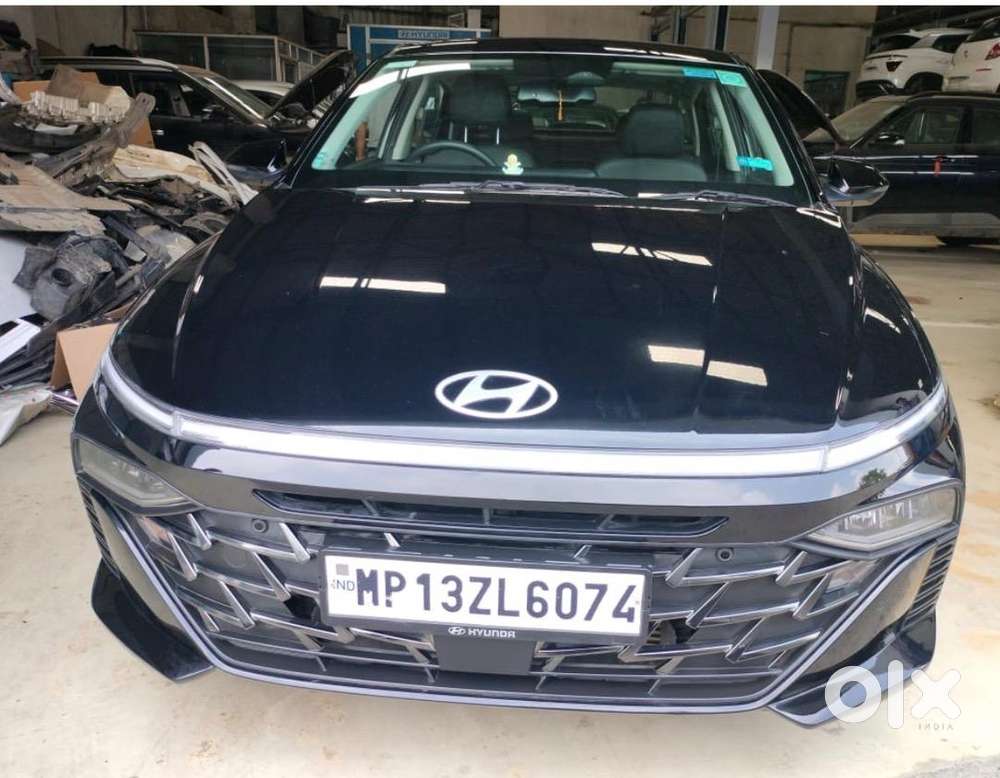 Hyundai New Verna 2024 Petrol Well Maintained