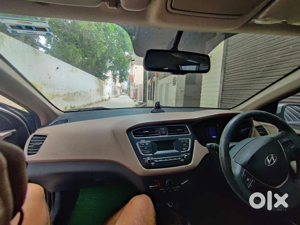 Hyundai Elite I20 Sportz (o) 1.2 Mt, 2019, Petrol