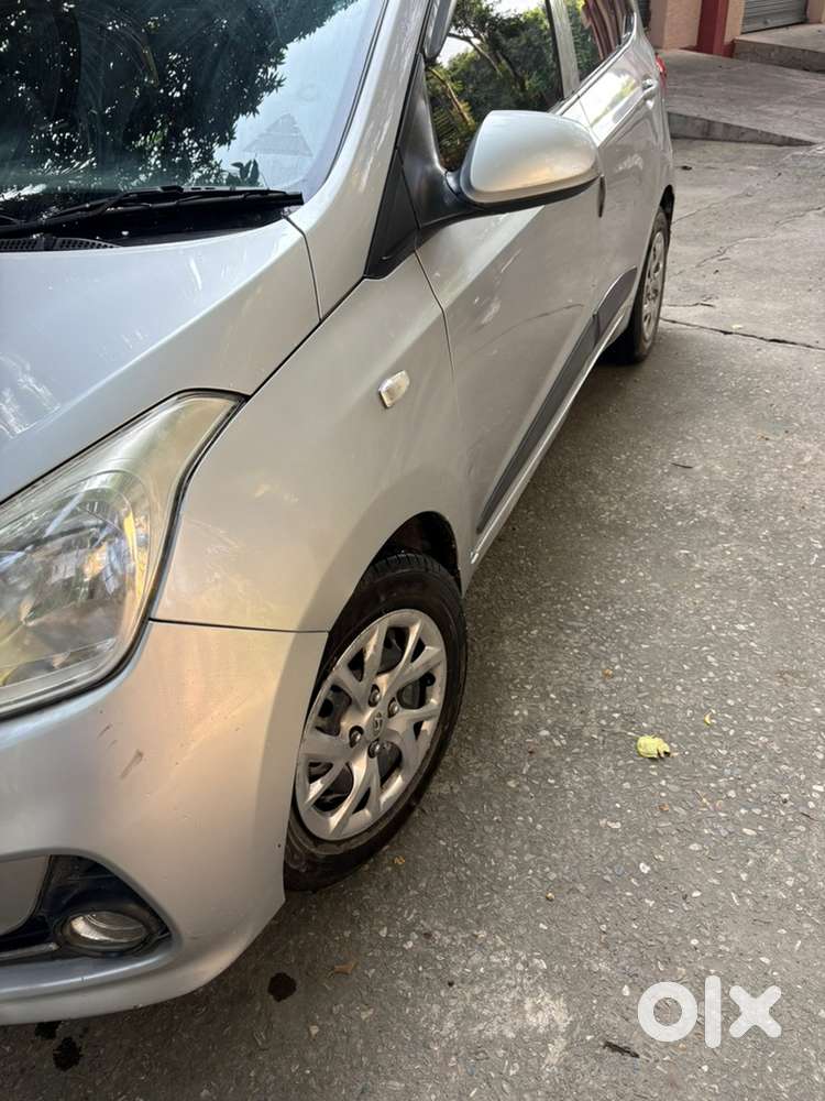 Hyundai Grand I10 2017 Cng & Hybrids Good Condition
