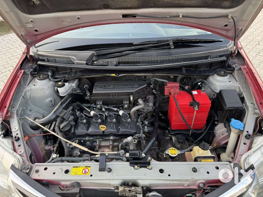 Toyota Etios Liva 1.2 Vx Dual Tone, 2011, Petrol