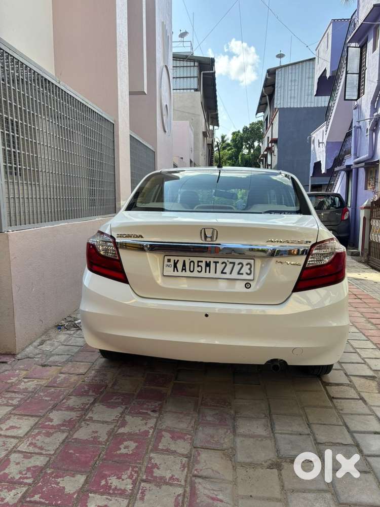 Honda Amaze Petrol Well Maintained