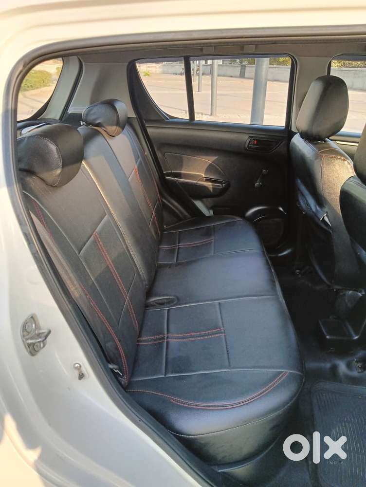 Maruti Suzuki Swift Lxi Optional-o, 2016, Petrol