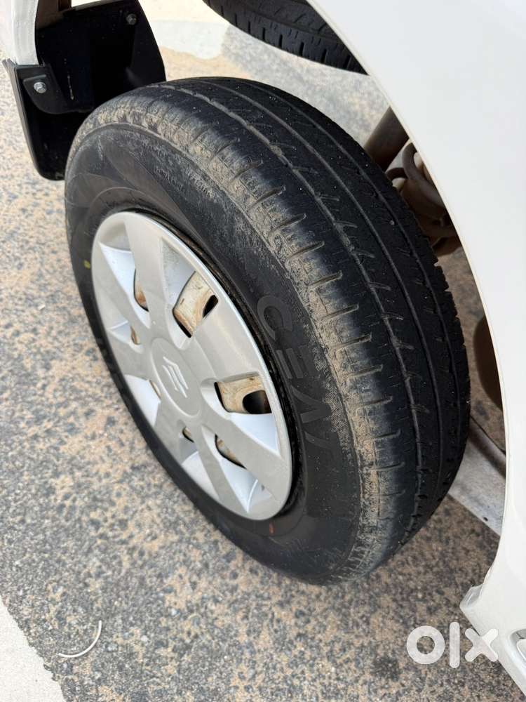 Maruti Suzuki Eeco 2015 Petrol Well Maintained