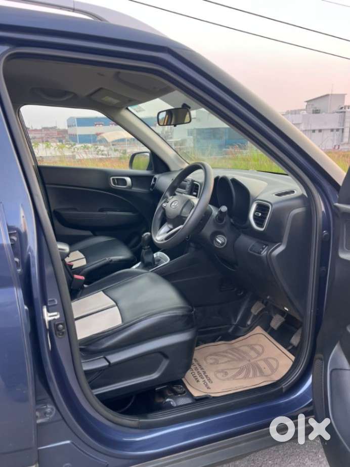 Hyundai Venue, 2021, Petrol