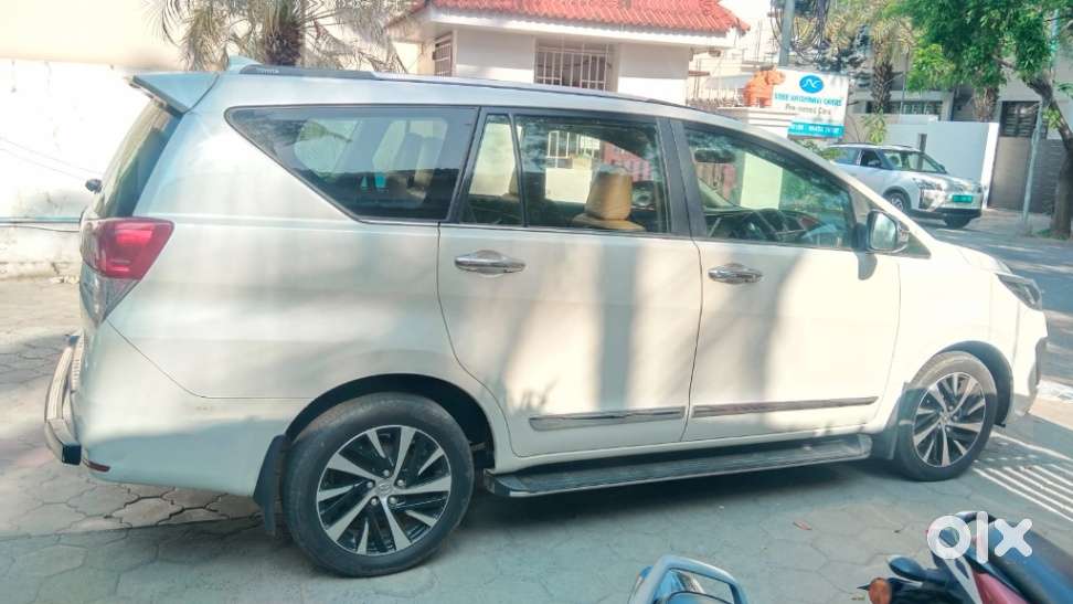 Toyota Innova Crysta 2.4 Z 7 Str, 2022, Diesel