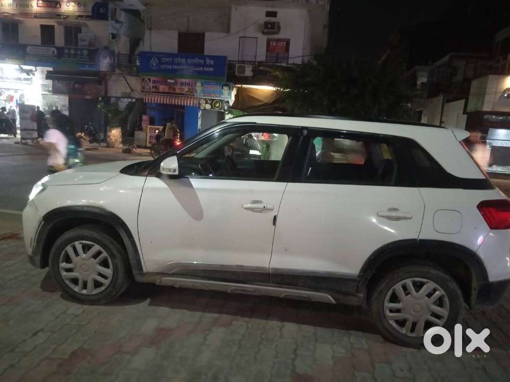 Maruti Brezza Vxi 2021
