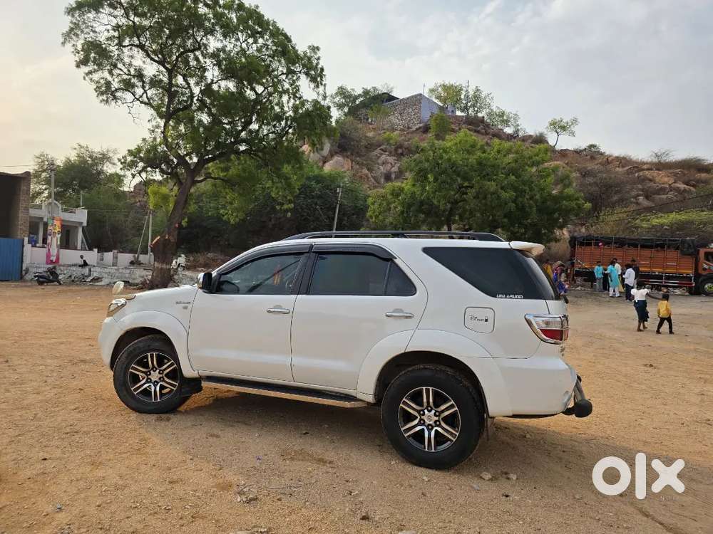 Toyota Fortuner 3.0 L Mt