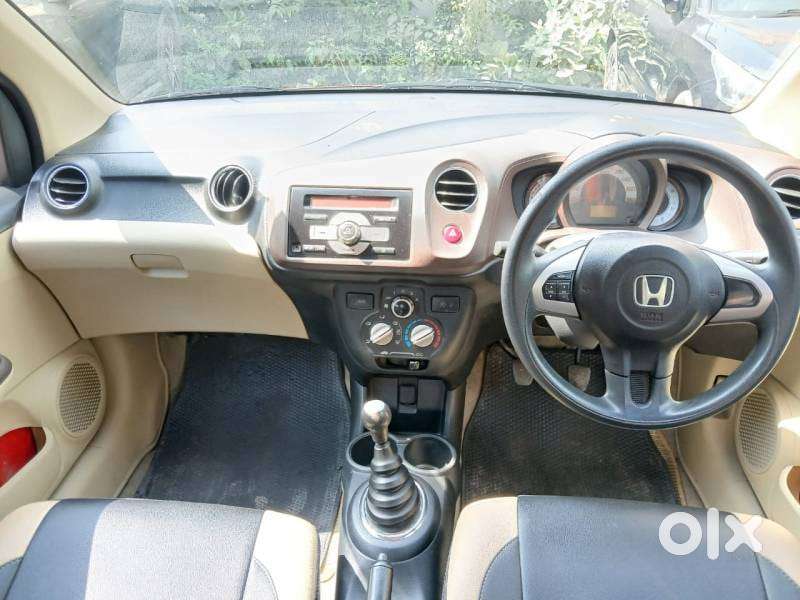 Honda Brio V Mt, 2012, Petrol